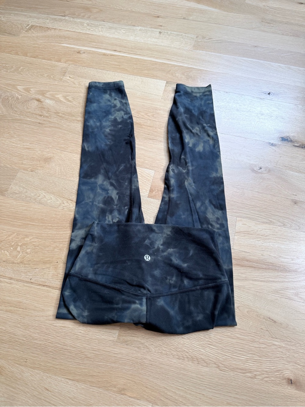 Lululemon Diamond-Dye Align Leggings